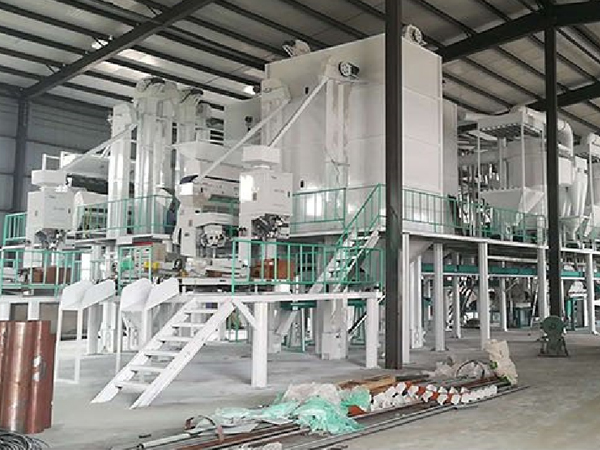 成套<a href=http://http://weiee.com.cn/product/6/ target=_blank class=infotextkey>玉米加工機(jī)械</a>